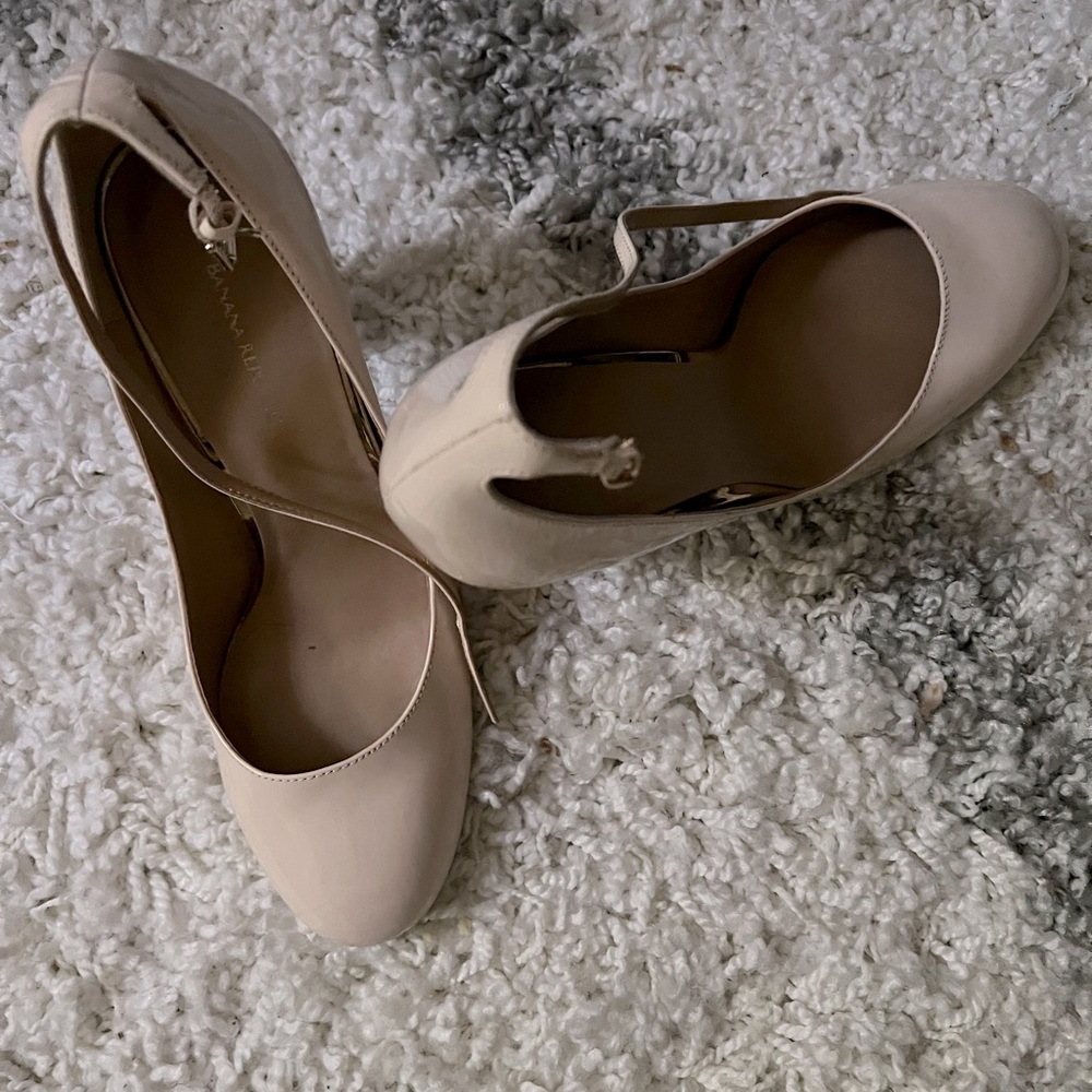 3.5 inch, Nude, Rounded Toe, Block Heel, with Ankle Strap from Banana Republic